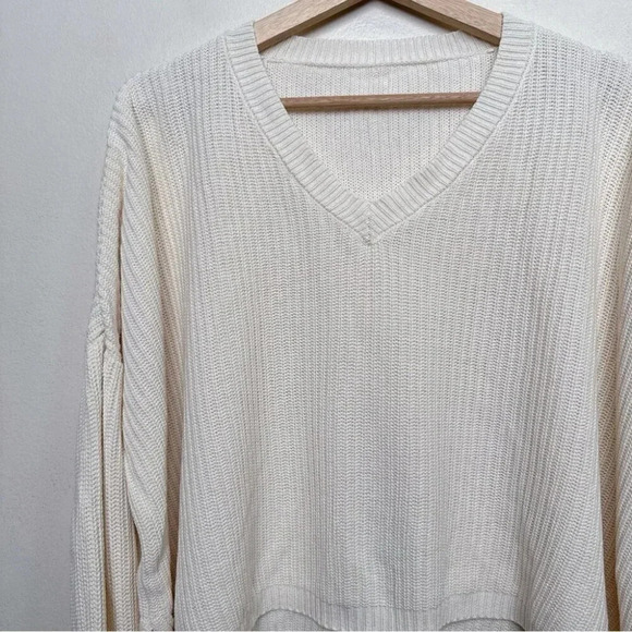 Emma Knudsen Womens XS Ribbed Kate Sweater In White - Picture 9 of 16